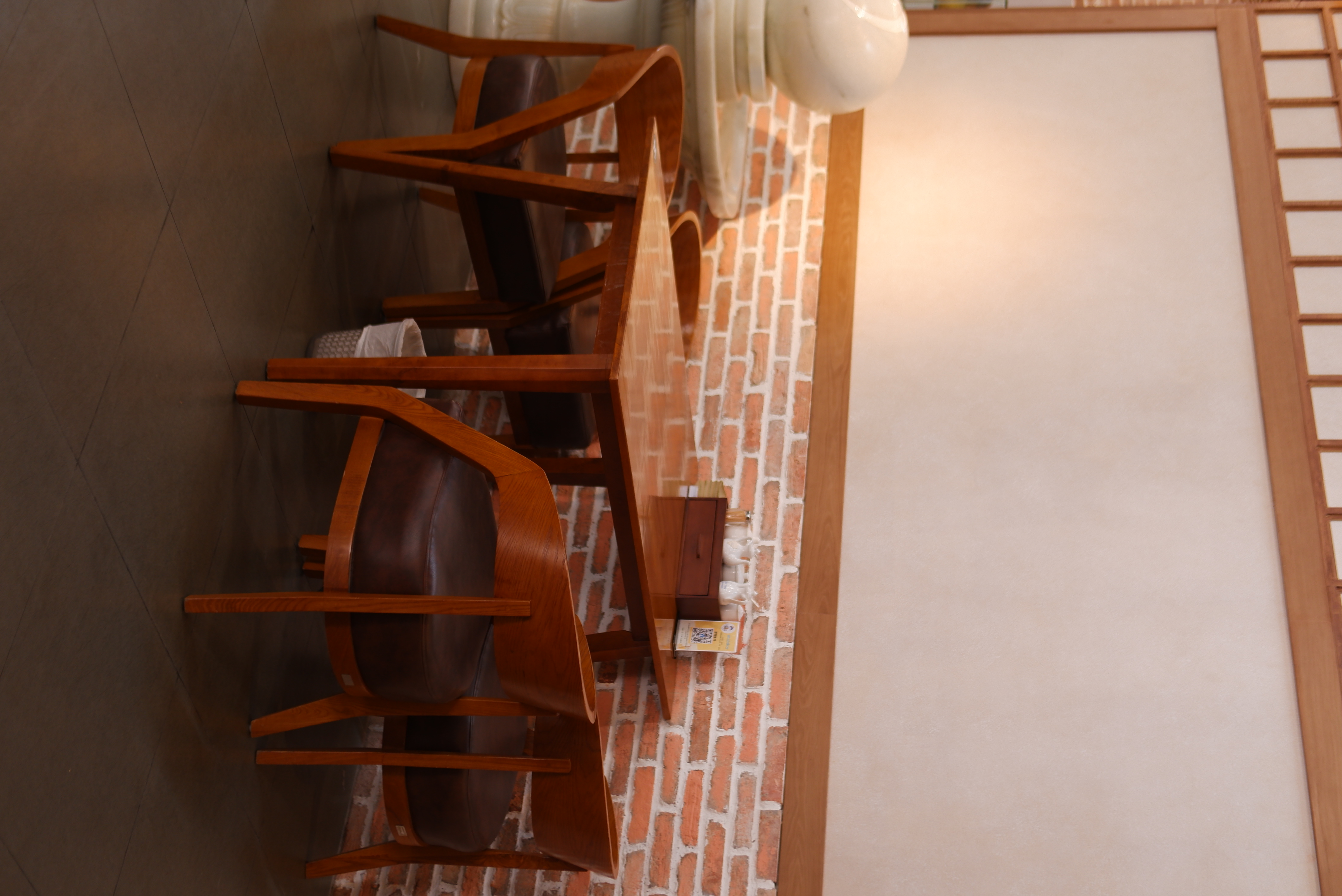 Không gian nhà hàng